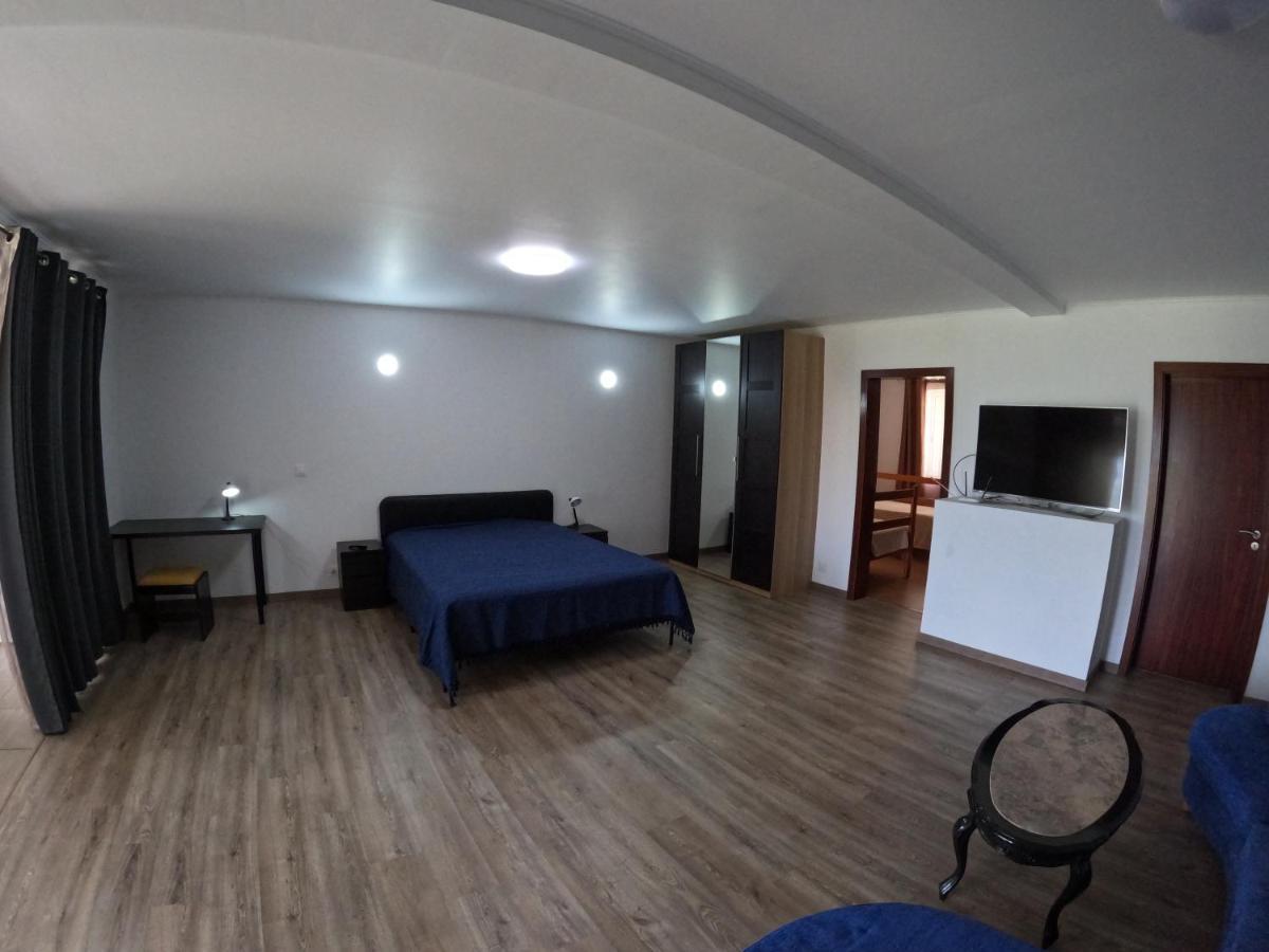 Apartamentos Praia Do Almoxarife Орта Экстерьер фото